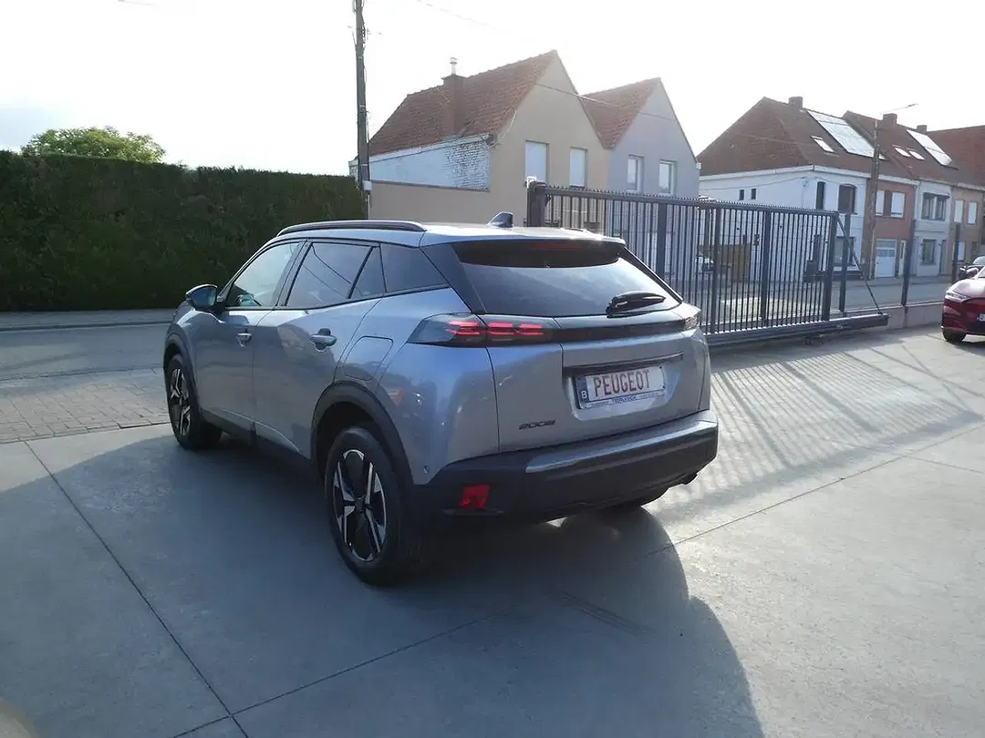Peugeot 2008 100 Allure - Thumbnail 3