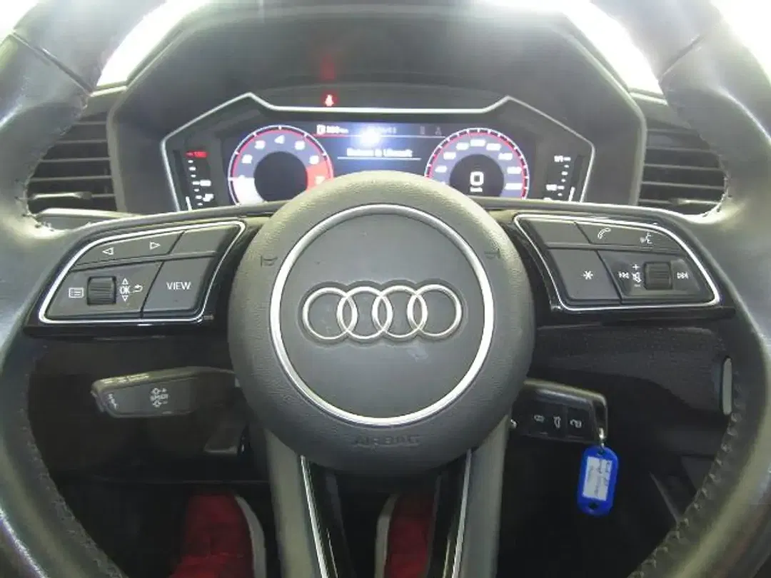 Audi A1 1.0 TFSI Sportback - Thumbnail 14