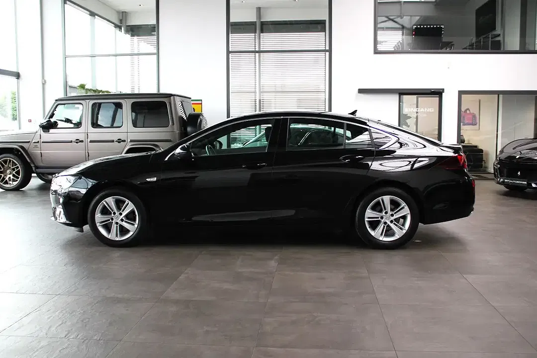 Opel Insignia 2.0 AUT GS Line - Thumbnail 3