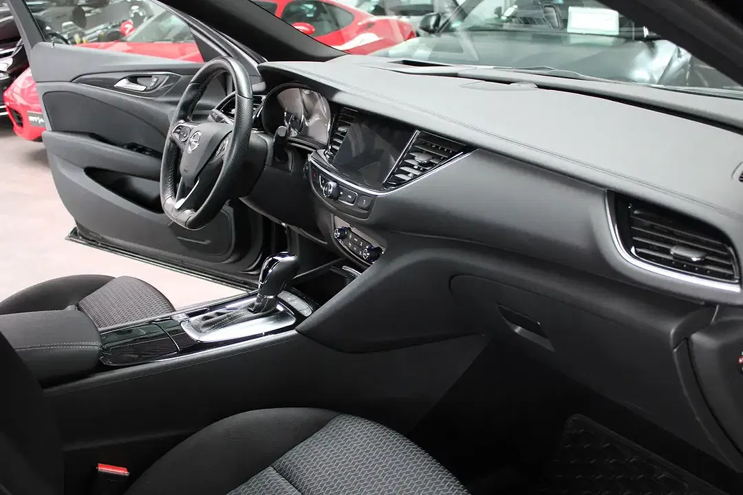 Opel Insignia 2.0 AUT GS Line - Thumbnail 6