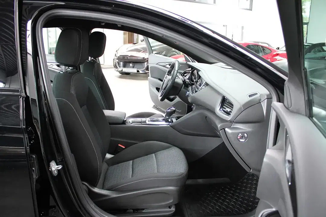 Opel Insignia 2.0 AUT GS Line - Thumbnail 8
