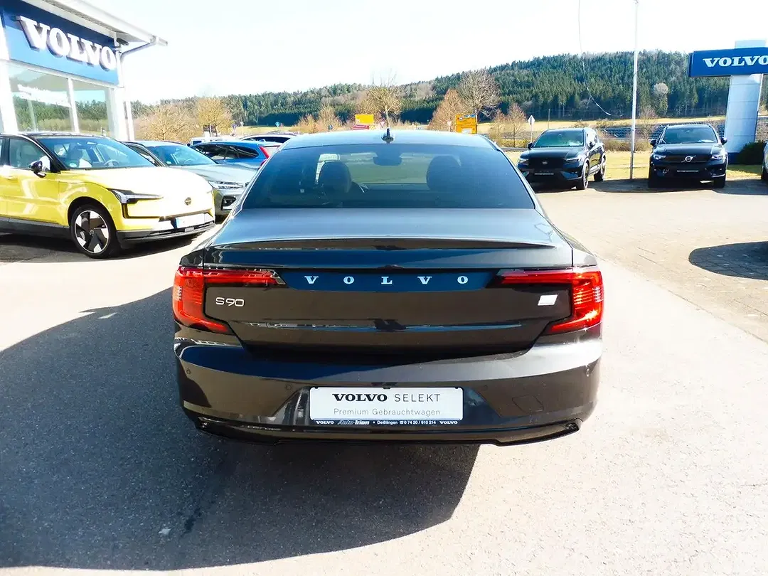 Volvo S90 PHEV Hybrid Recharge Ultimate Dark - Thumbnail 5