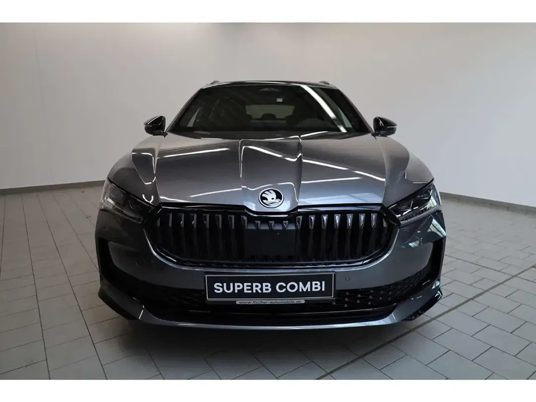 Skoda Superb 1.5 TSI iV DSG Combi Sportline - Thumbnail 2