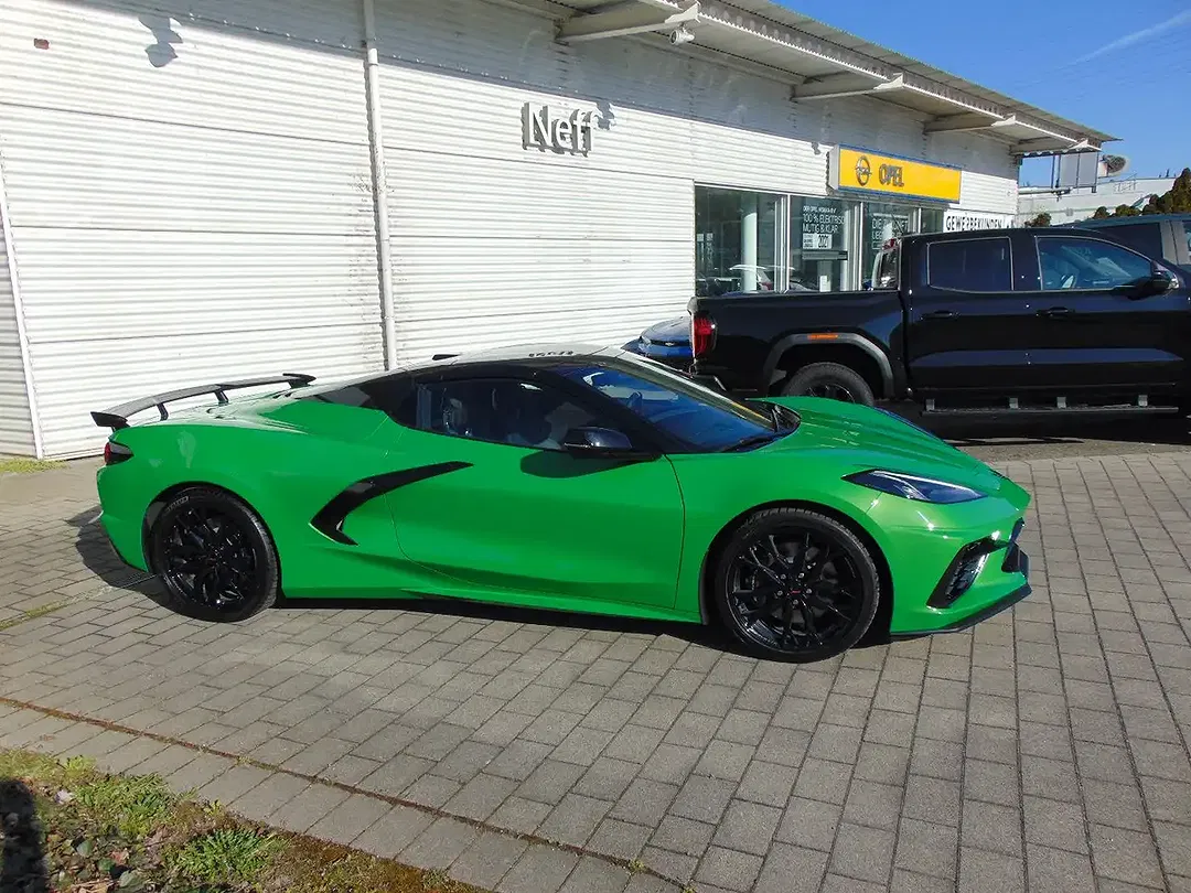 Corvette C8 Convertible 3LT - Thumbnail 4