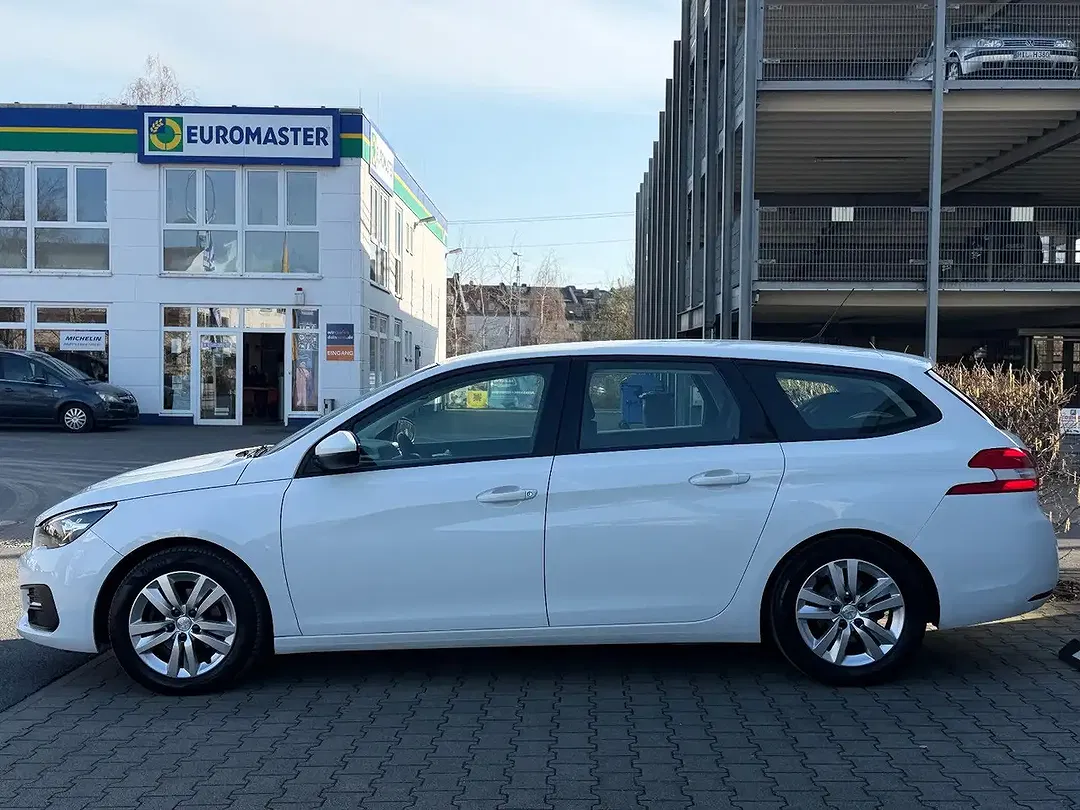 Peugeot 308 SW - Thumbnail 12