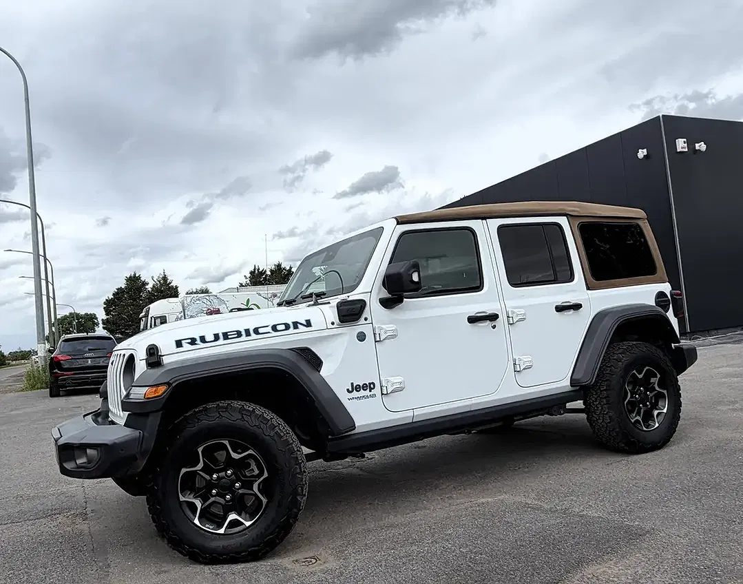 Jeep Wrangler 2.0 Turbo PHEV 4xe Unlimited Rubicon Softtop Hardtop - Thumbnail 5
