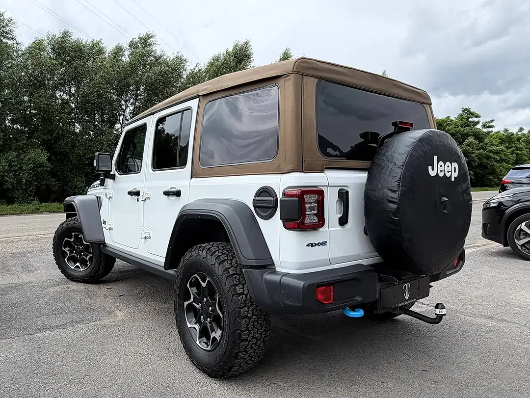Jeep Wrangler 2.0 Turbo PHEV 4xe Unlimited Rubicon Softtop Hardtop - Thumbnail 8