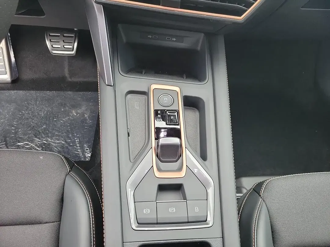 CUPRA Leon 1.5 eTSI - Thumbnail 10
