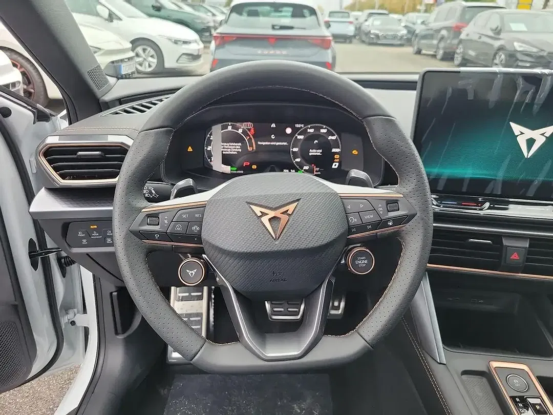 CUPRA Leon 1.5 eTSI - Thumbnail 11