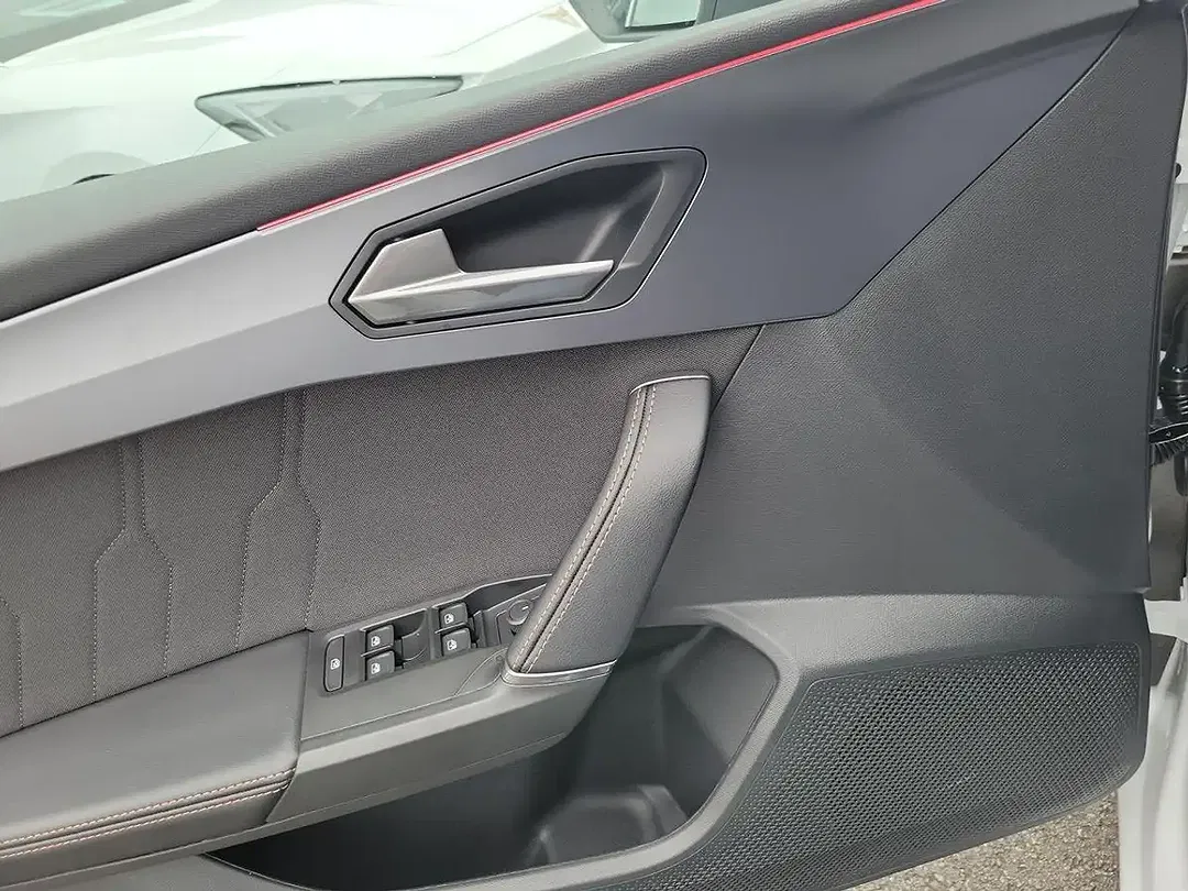 CUPRA Leon 1.5 eTSI - foto 14