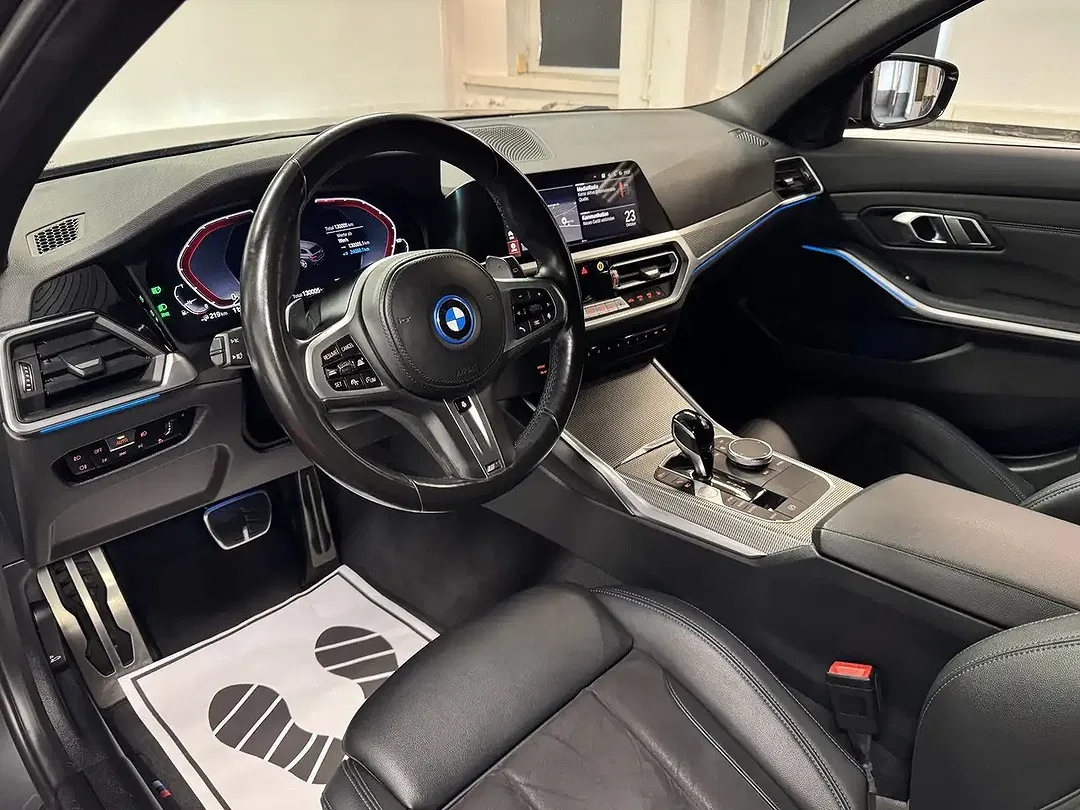 BMW 320 M Sport - Thumbnail 7
