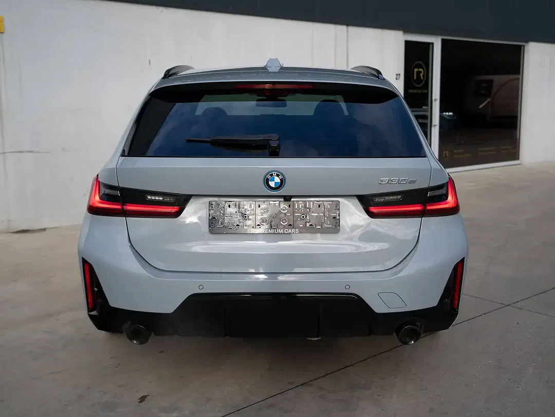 BMW 330 PHEV Touring M Sport Pro - Thumbnail 14