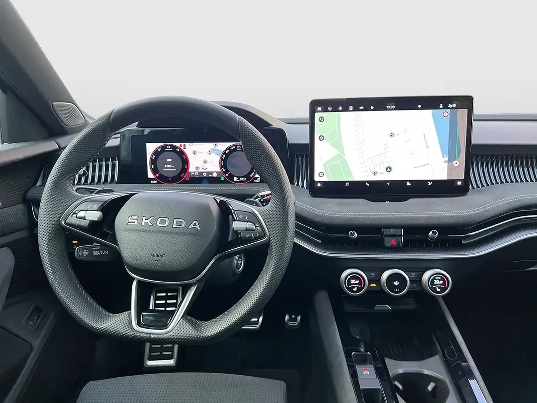 Skoda Superb 2.0 DSG Combi Sportline - Thumbnail 10