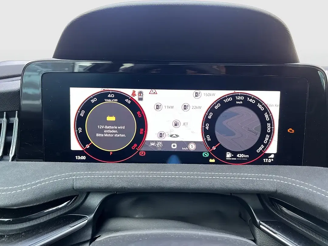 Skoda Superb 2.0 DSG Combi Sportline - Thumbnail 11