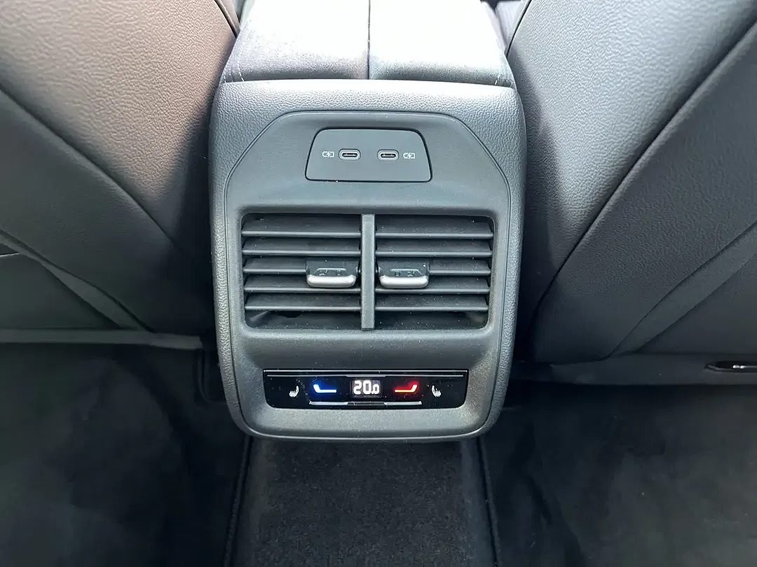 Skoda Superb 2.0 DSG Combi Sportline - Thumbnail 14