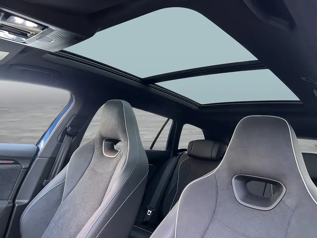 Skoda Superb 2.0 DSG Combi Sportline - Thumbnail 8