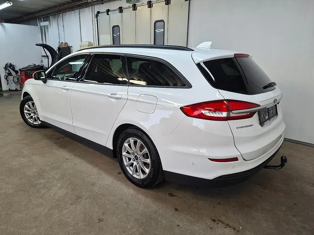 Ford Mondeo 2.0 Business - Thumbnail 3