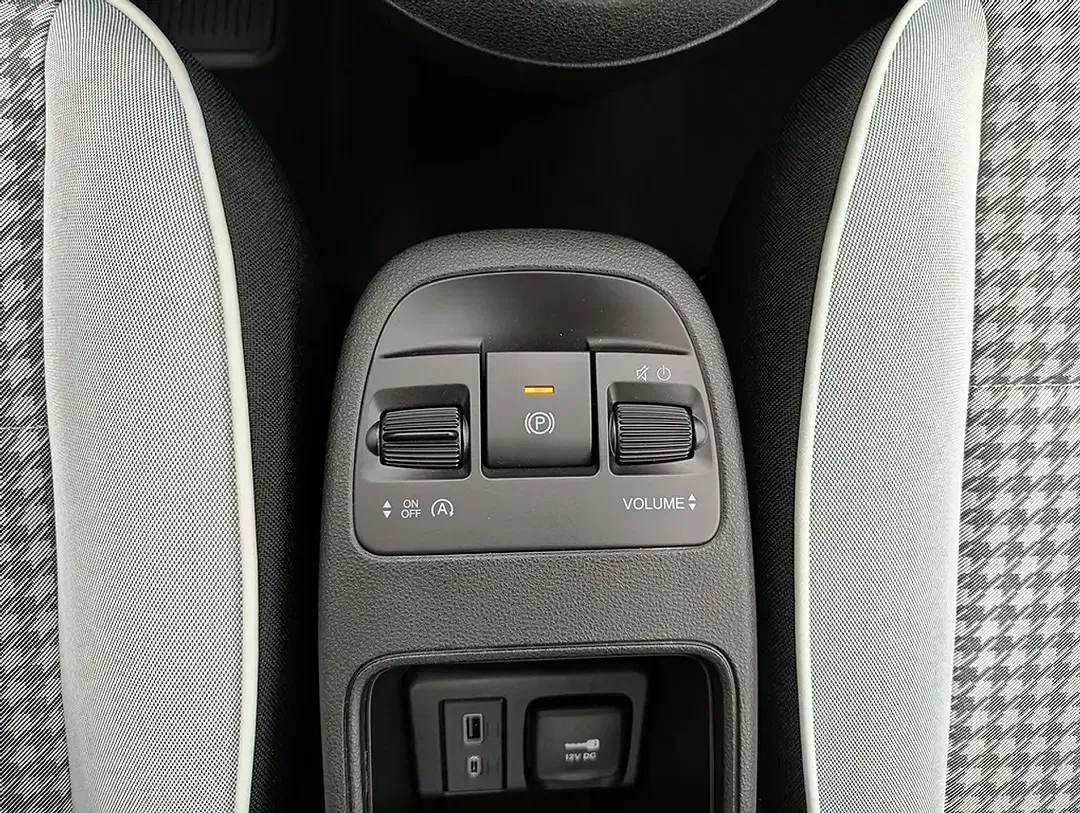 Fiat 500 1.0 Hybrid FireFly - Thumbnail 13