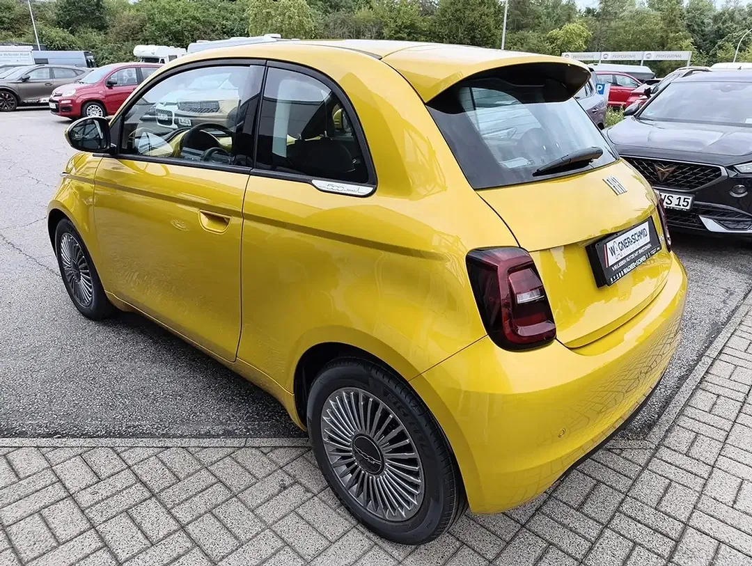 Fiat 500 1.0 Hybrid FireFly - Thumbnail 6