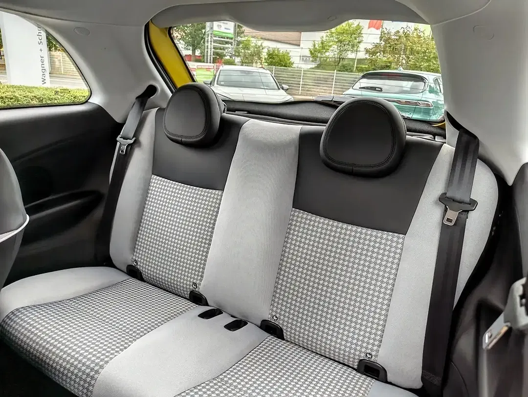 Fiat 500 1.0 Hybrid FireFly - Thumbnail 9
