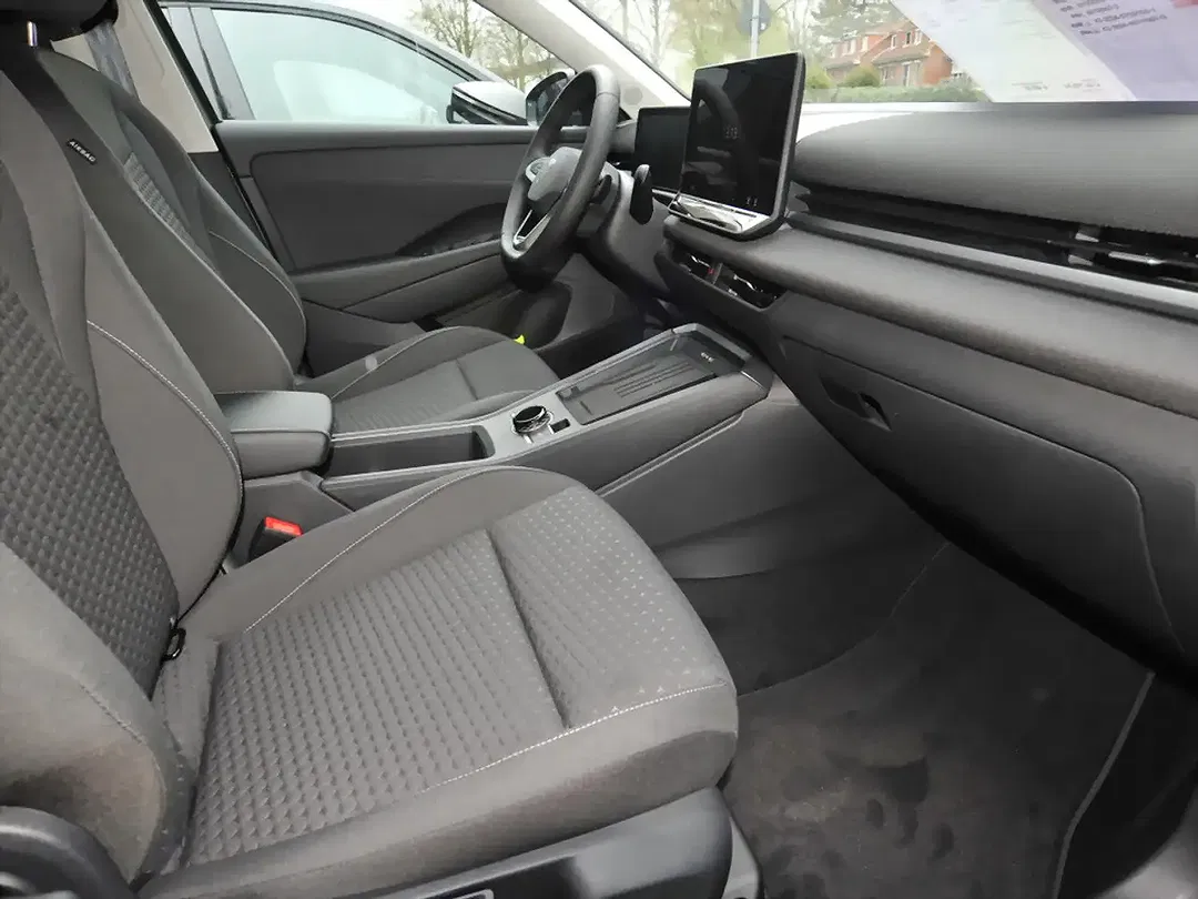 Volkswagen T-Roc 1.5 eTSI Life - Thumbnail 10