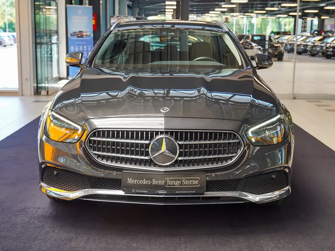 Mercedes-Benz E 220 Avantgarde - Thumbnail 9