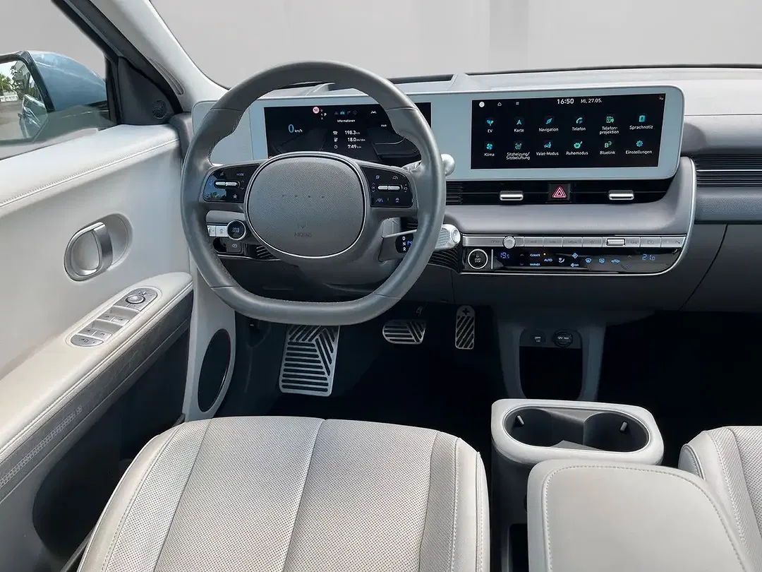 Hyundai IONIQ 4WD UNIQ - Thumbnail 10