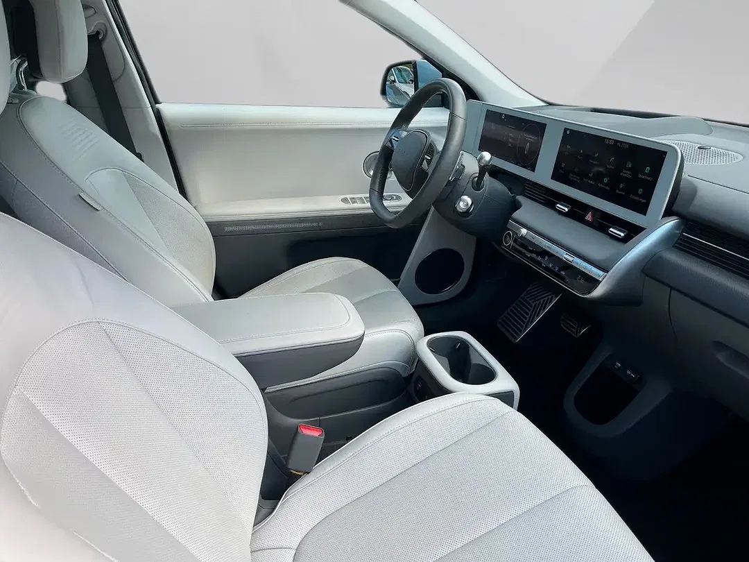 Hyundai IONIQ 4WD UNIQ - foto 14