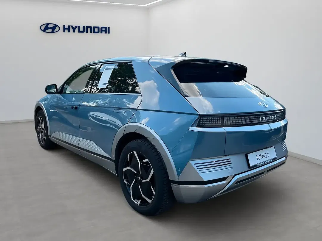 Hyundai IONIQ 4WD UNIQ - Thumbnail 4