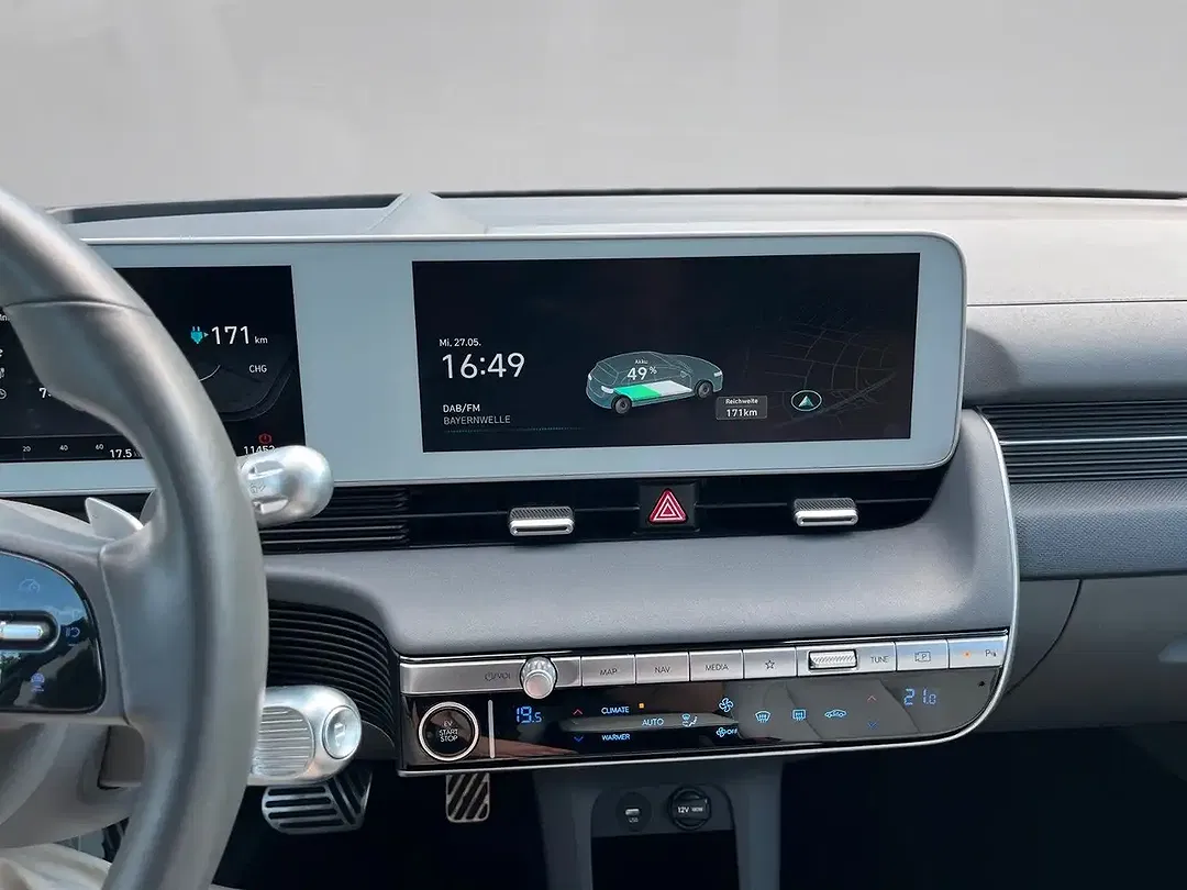 Hyundai IONIQ 4WD UNIQ - Thumbnail 9