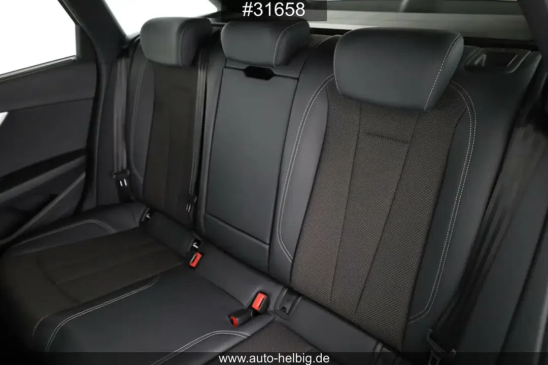 Audi A4 40 TFSI Avant S line Edition - Thumbnail 12