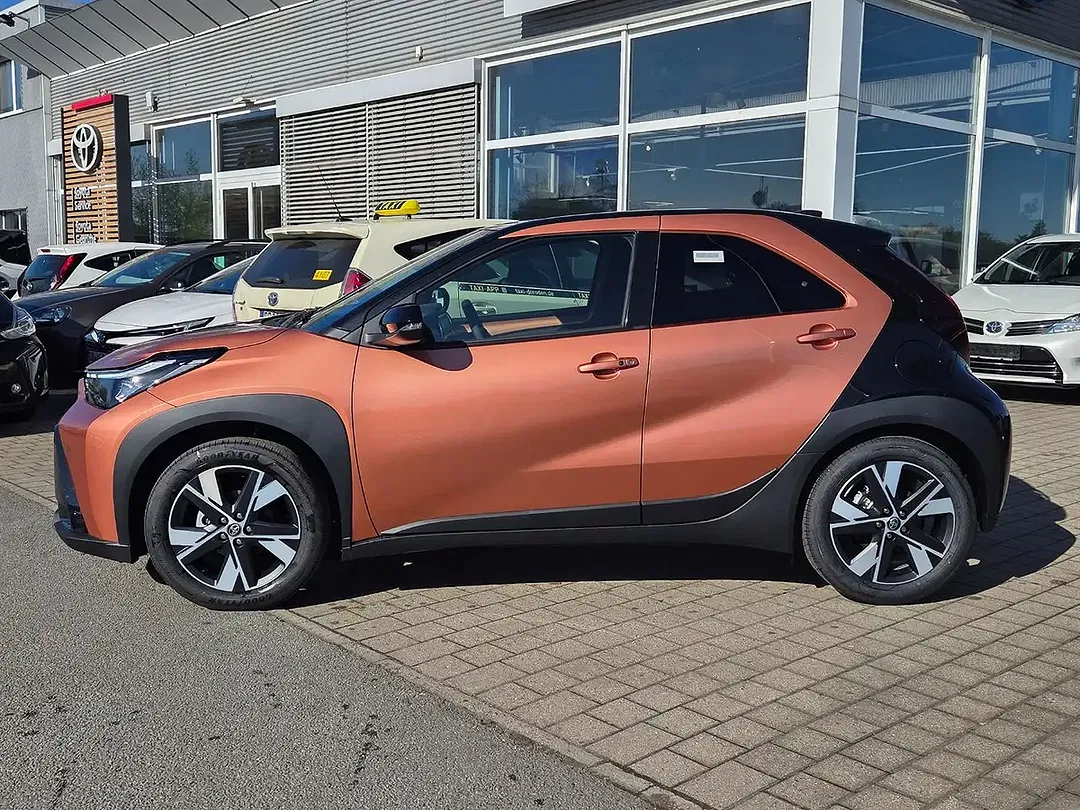 Toyota Aygo X 1.5 CVT Hybrid Teamplayer - Thumbnail 5