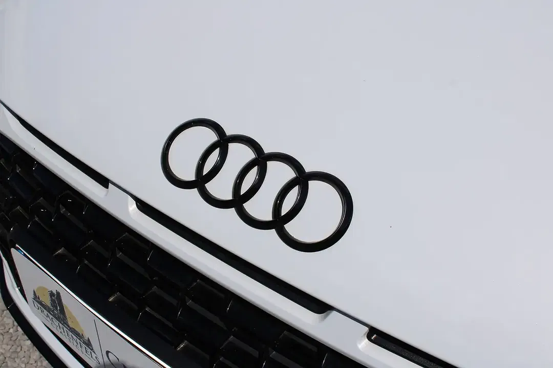 Audi R8 V10 - Thumbnail 10