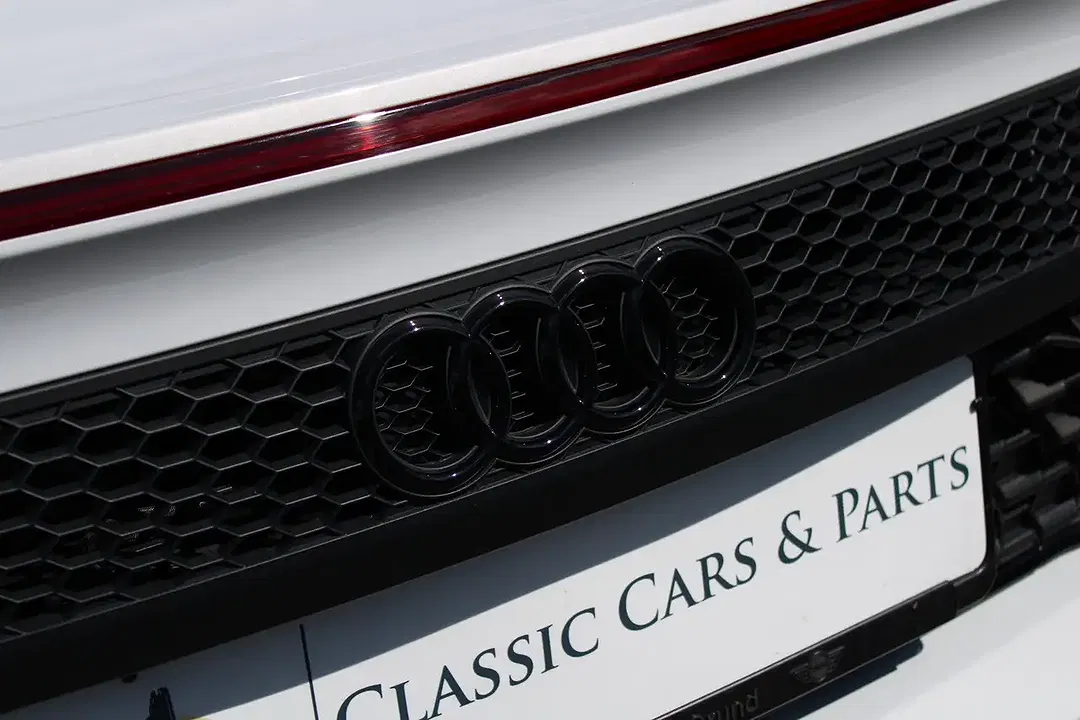 Audi R8 V10 - Thumbnail 18