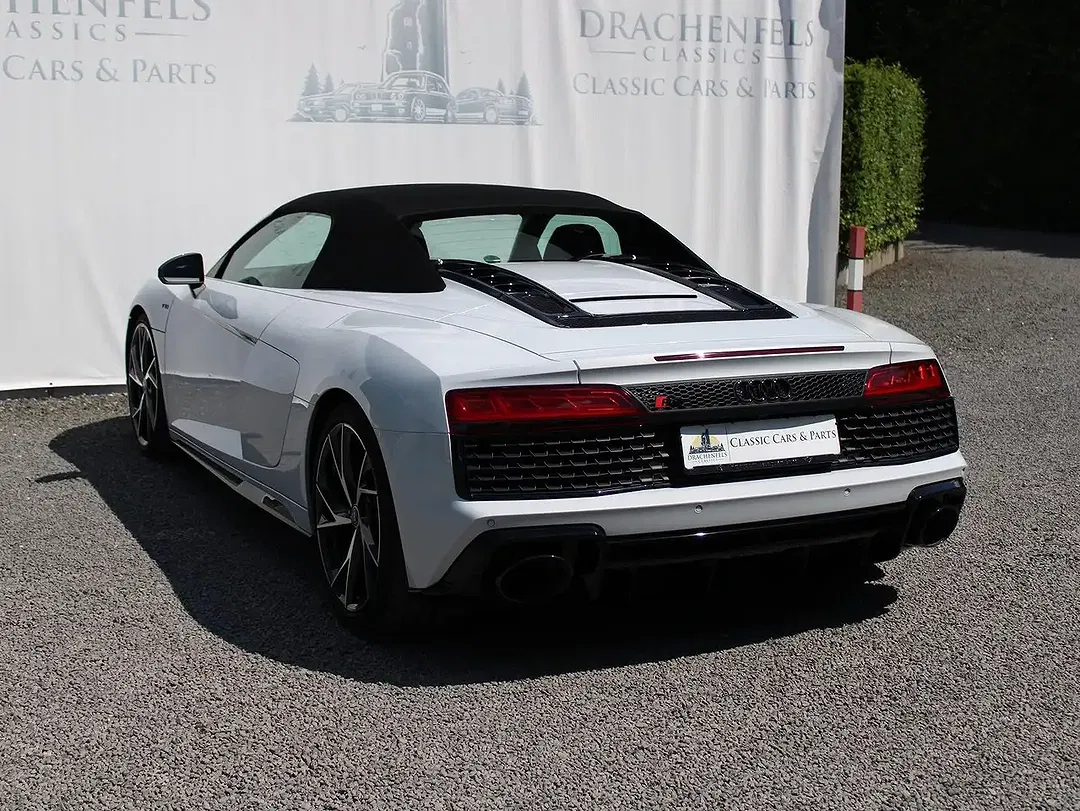 Audi R8 V10 - Thumbnail 4