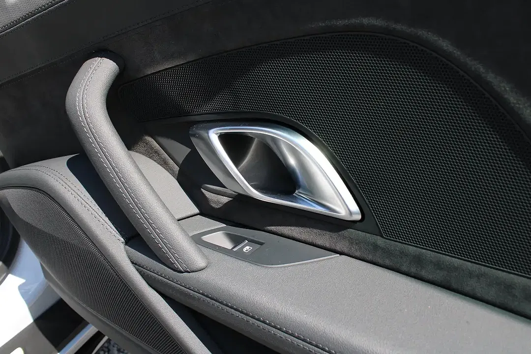 Audi R8 V10 - Thumbnail 46