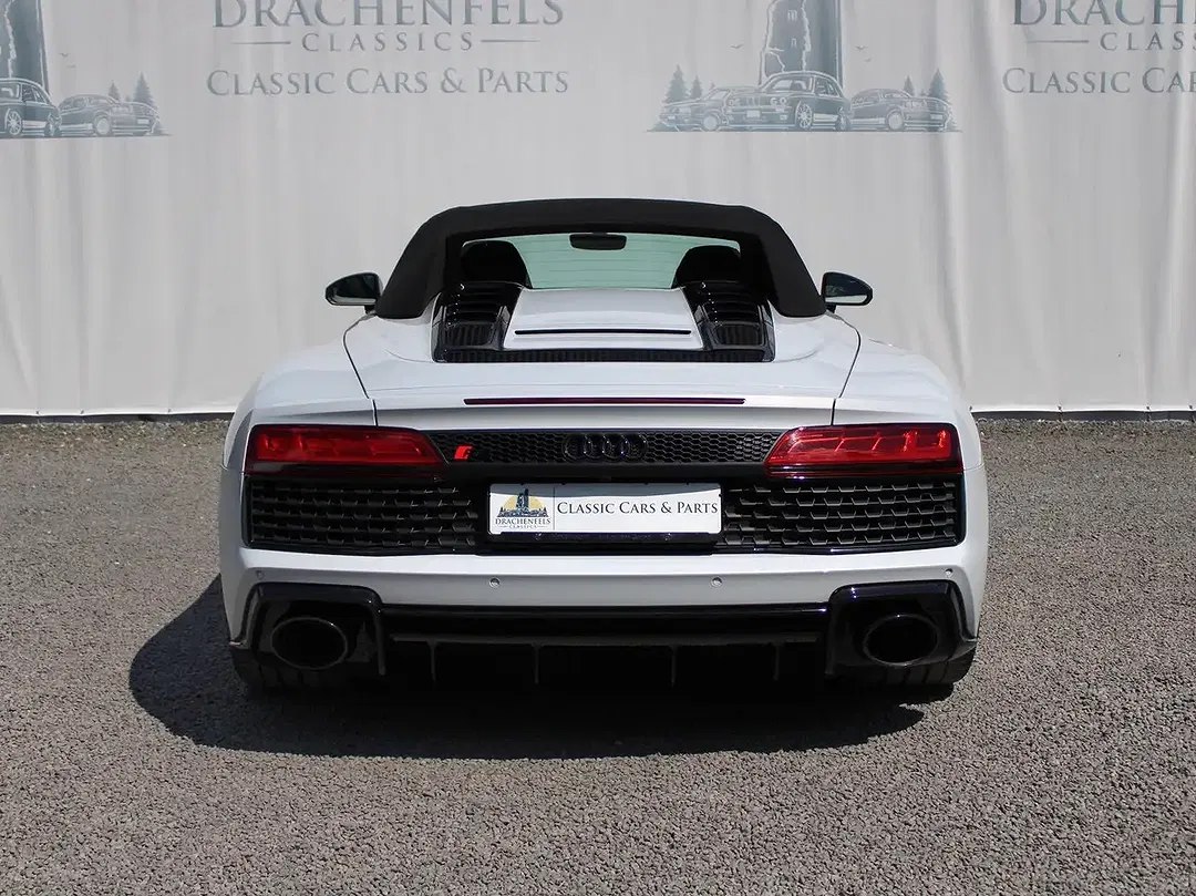 Audi R8 V10 - Thumbnail 5