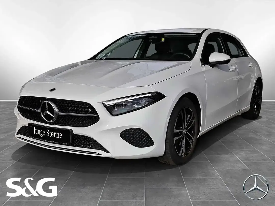 Mercedes-Benz A 200 - Thumbnail 12