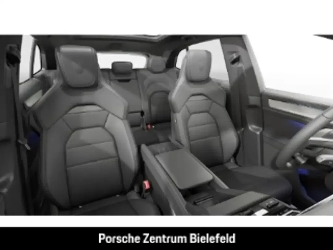 Porsche Cayenne EV - Thumbnail 12