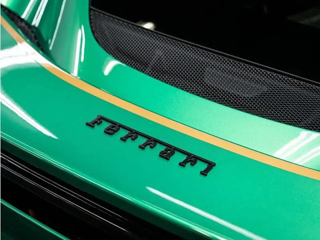 Ferrari 296 GTS - Thumbnail 14