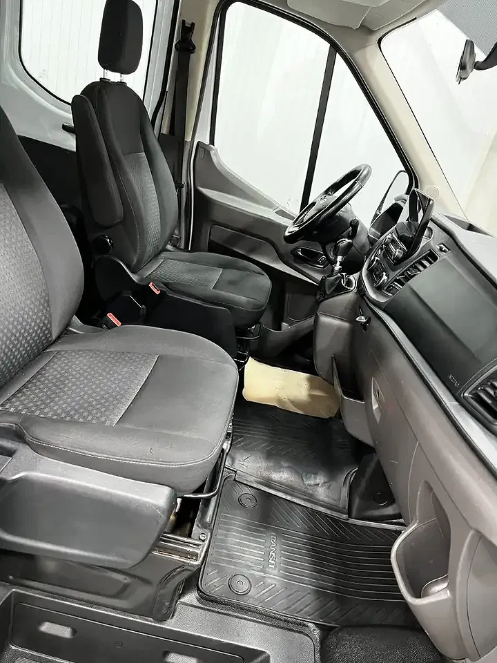 Ford Transit 350 - Thumbnail 12
