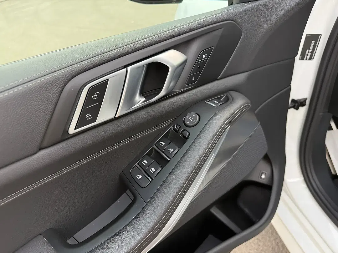 BMW X5 xDrive M Sport - Thumbnail 7