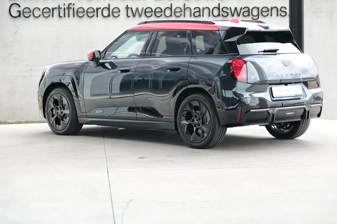 MINI Aceman E John Cooper Works - Thumbnail 5
