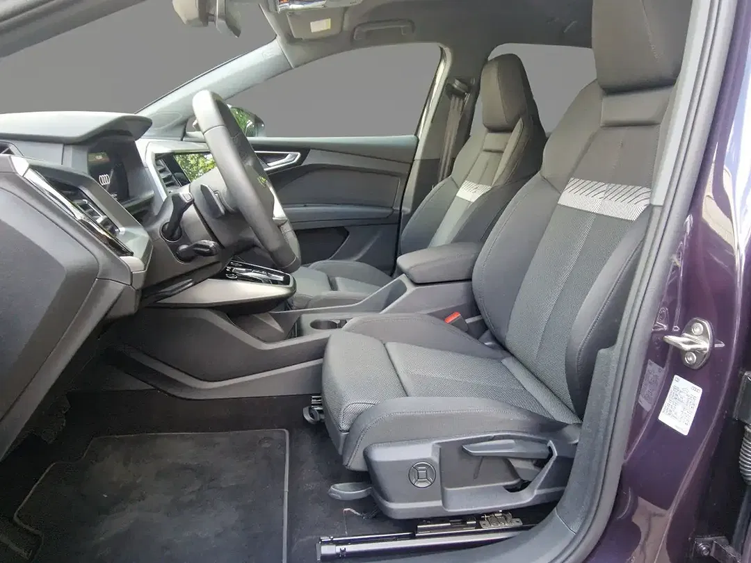 Audi Q4 e-tron 45 Matrix LED S line - Thumbnail 6