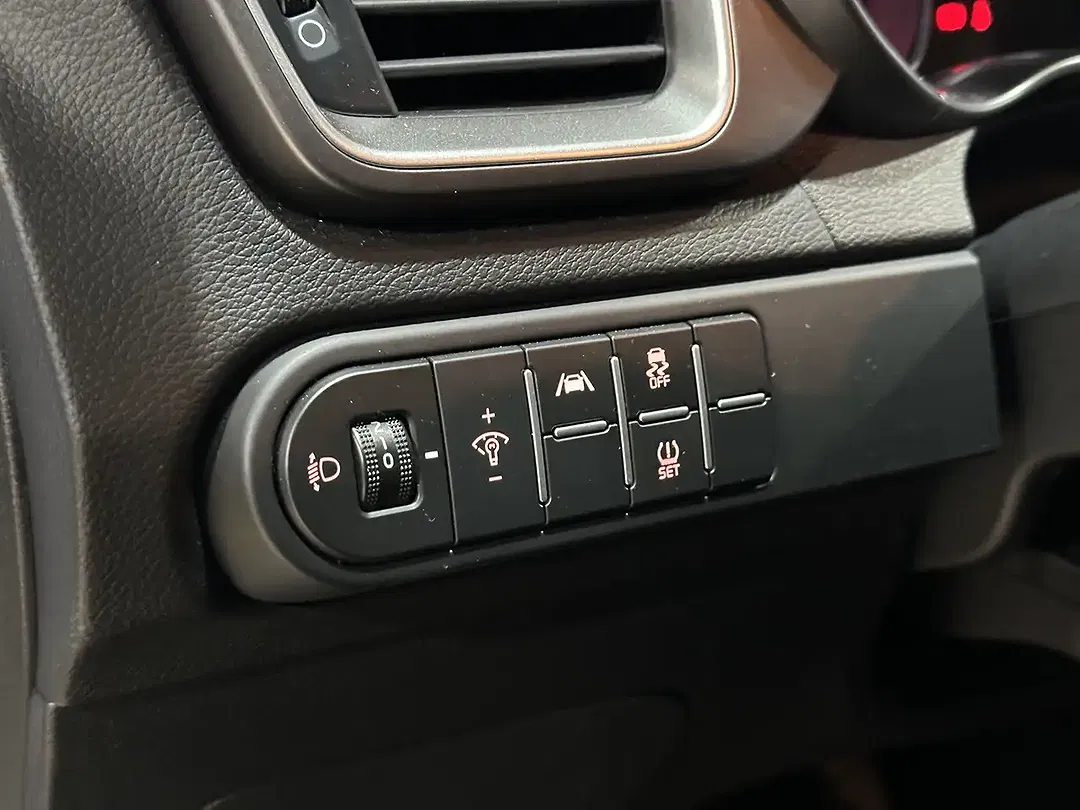 Kia Ceed / cee'd Edition 7 - Thumbnail 8