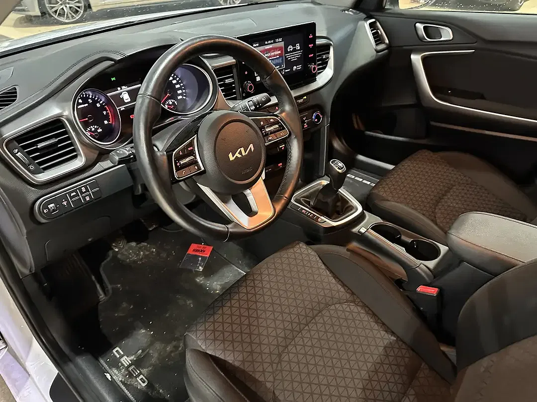 Kia Ceed / cee'd Edition 7 - Thumbnail 9