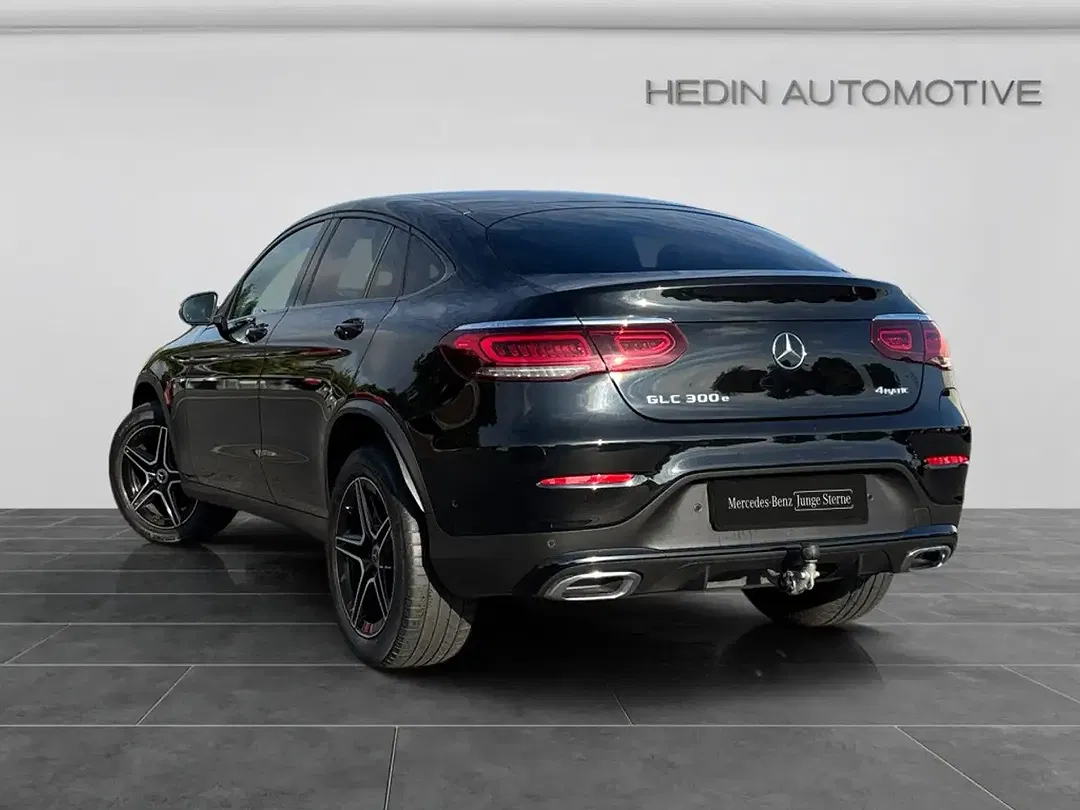 Mercedes-Benz GLC 300 4MATIC - Thumbnail 3