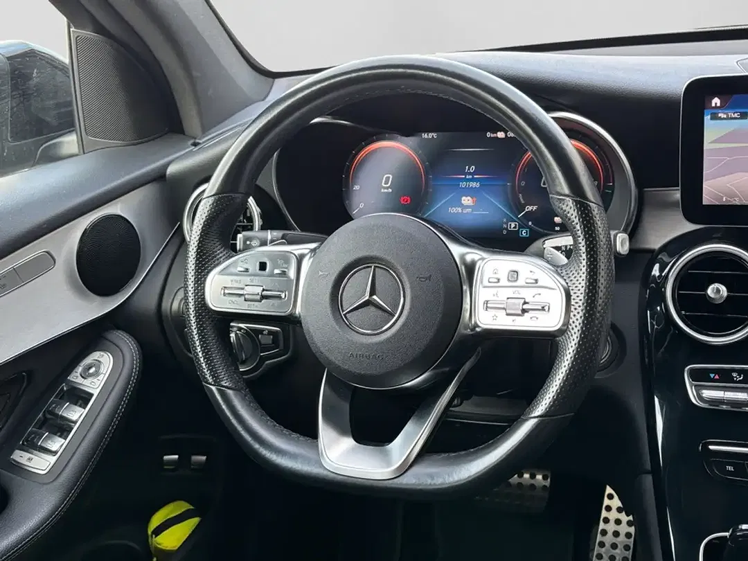 Mercedes-Benz GLC 300 4MATIC - Thumbnail 9