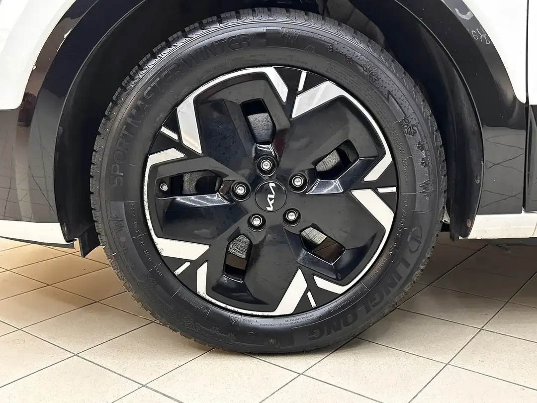 Kia e-Niro Vision - foto 27