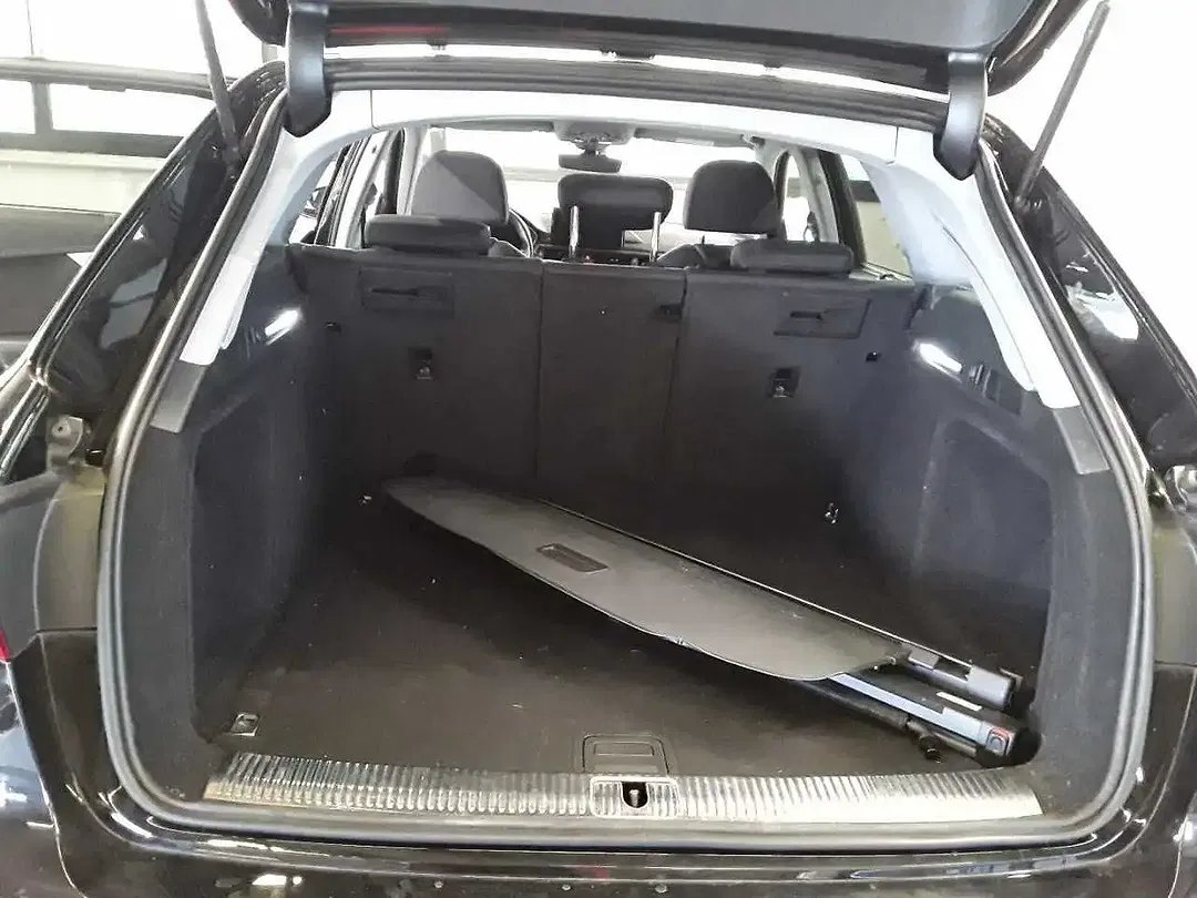 Audi A4 40 2.0 TDI Avant S line - Thumbnail 12